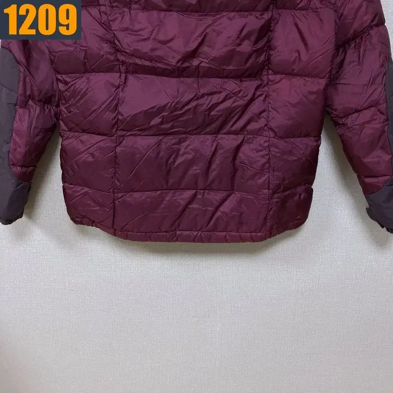 thumbnail-10